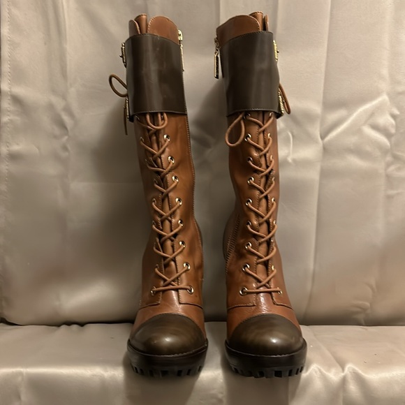 Women’s Michael Kors Cognac Lace Front Military Style High Heel Lthr. Boots Sz.7 - Picture 2 of 13